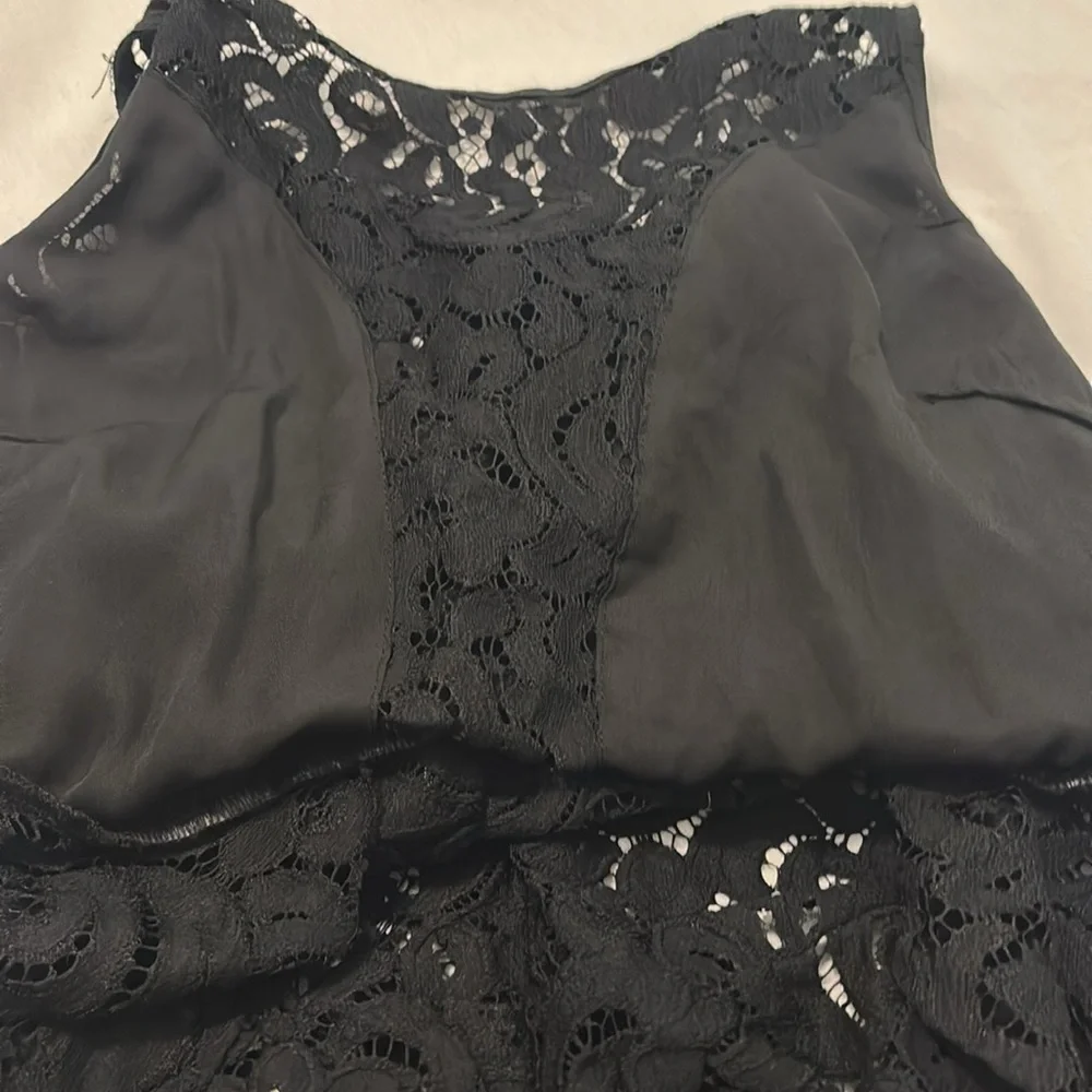Haute Monde Black crochet Lace Overlay peplum Top SZ Large whimsigoth night out - Picture 9 of 11